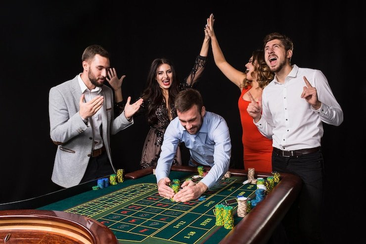 Tampilan grid permainan slot dan live casino kesawanbola